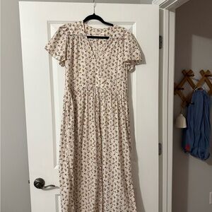 Floral Cream Maxi Dress